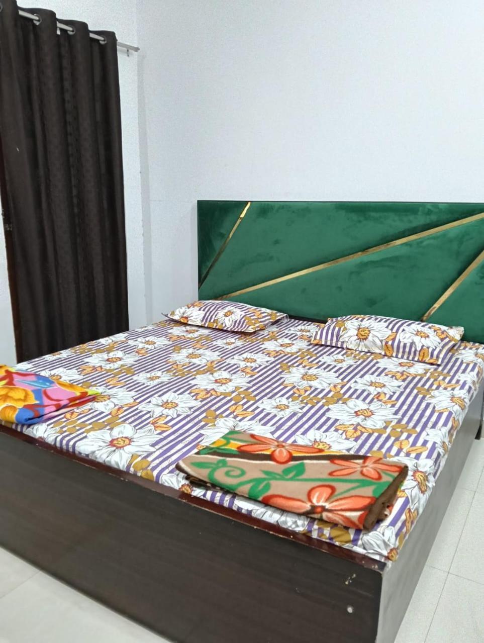 Shri Haridas Kripa Dham Ashram Vrindavan Exterior photo