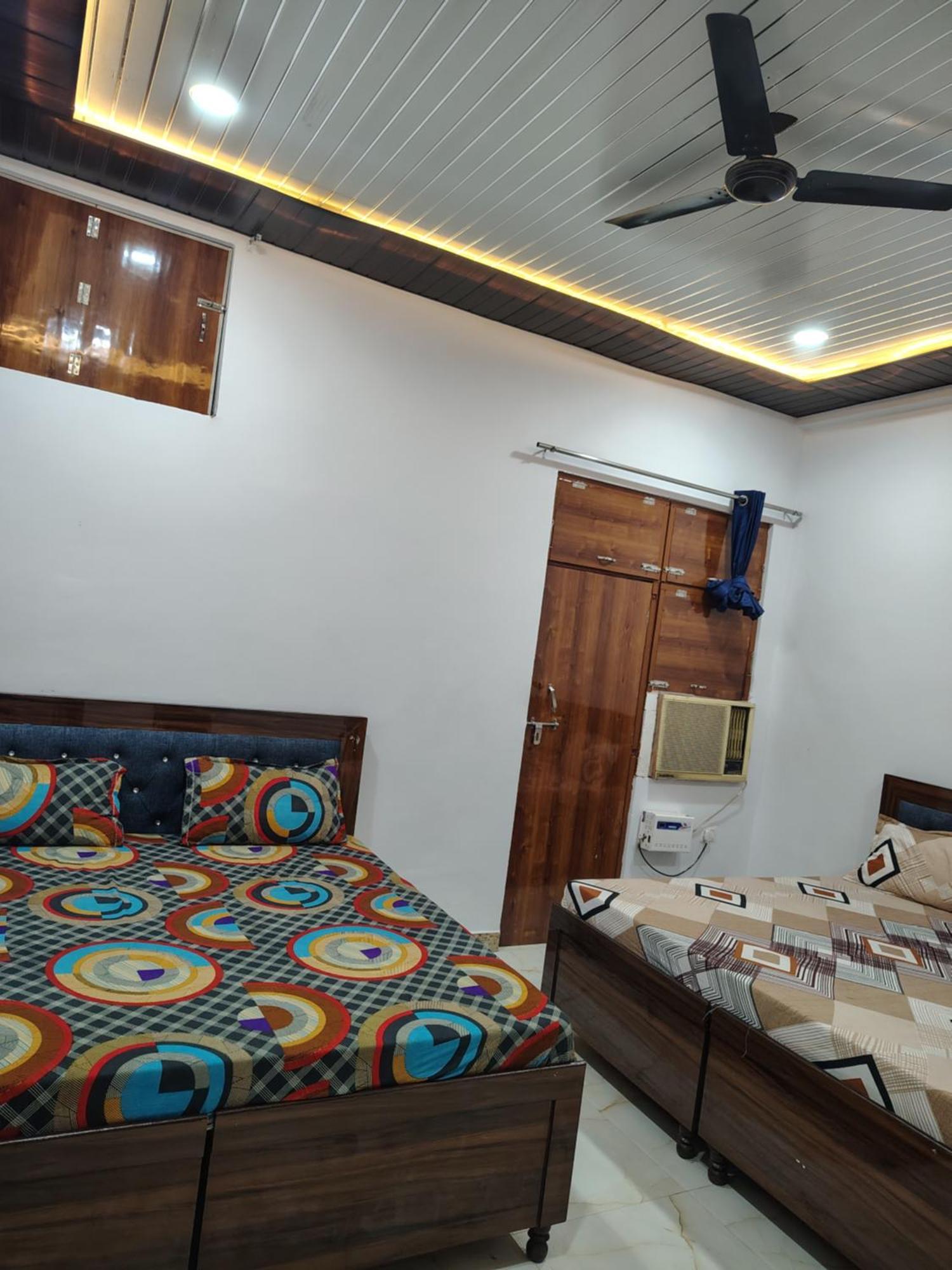 Shri Haridas Kripa Dham Ashram Vrindavan Room photo